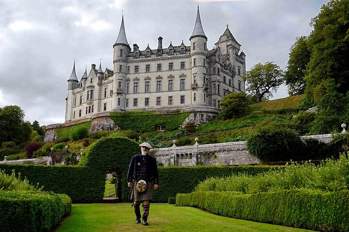 Dunrobin Castle Garden